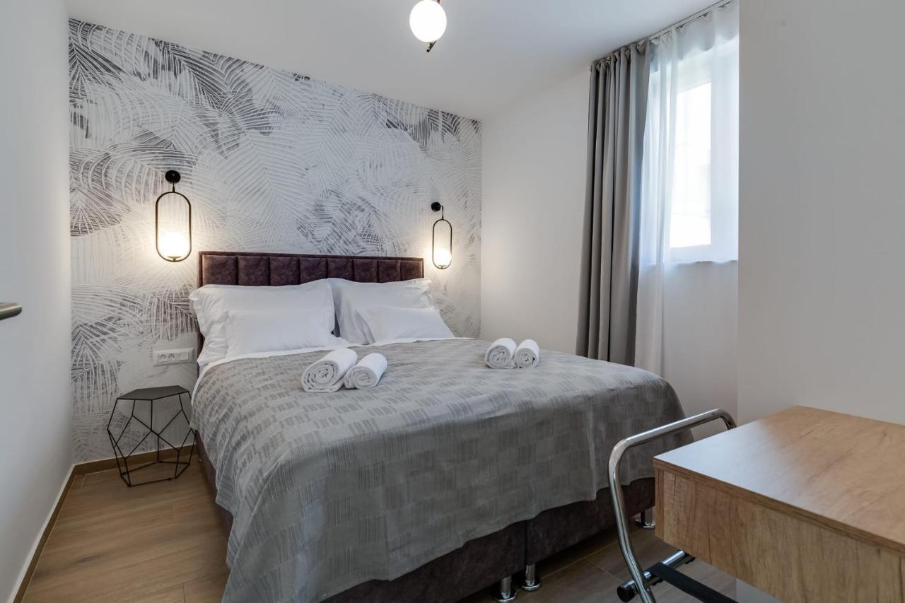 Residence Jonathan Biograd Na Moru Exteriér fotografie