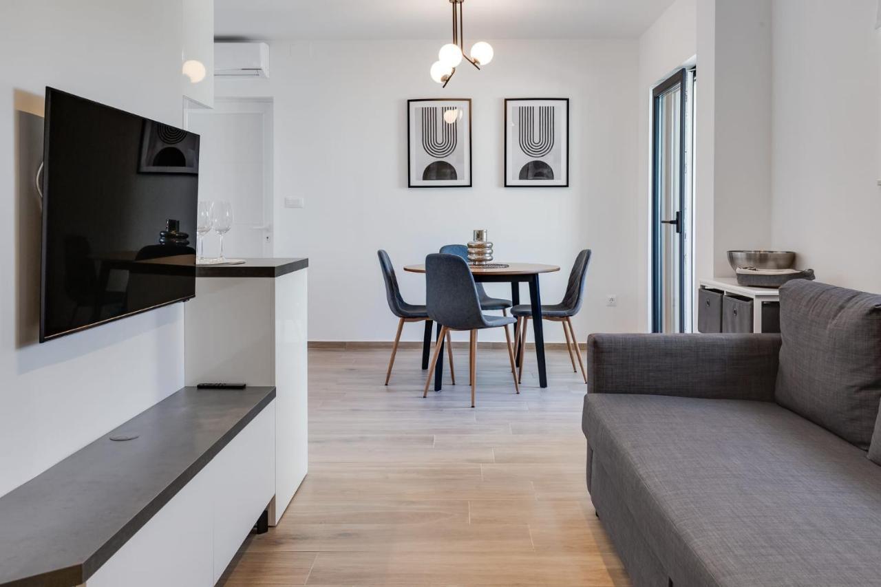 Residence Jonathan Biograd Na Moru Exteriér fotografie