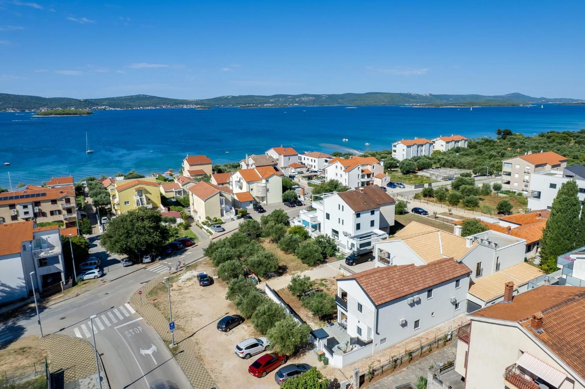Residence Jonathan Biograd Na Moru Exteriér fotografie