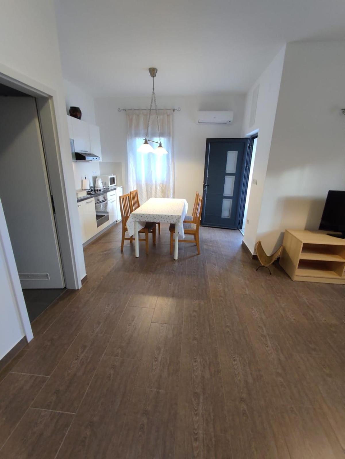Residence Jonathan Biograd Na Moru Exteriér fotografie
